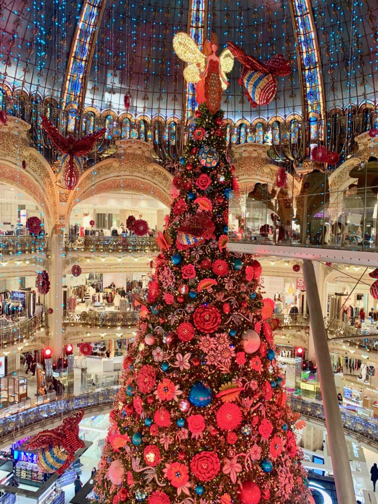 Christmas in Paris Noël en France  French Christmas Traditions