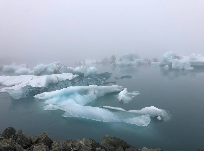 Iceland glaciers Jökulsárlón lake lagoon camping
